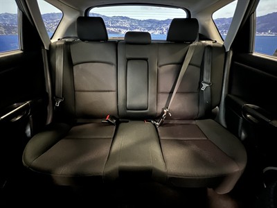 2006 Mazda Axela - Thumbnail