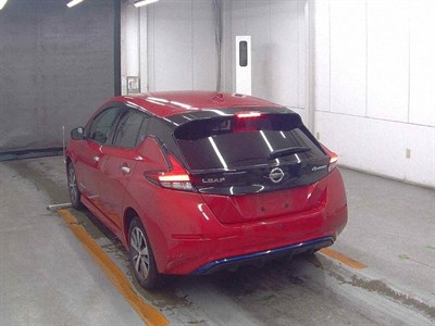 2021 Nissan Leaf - Thumbnail