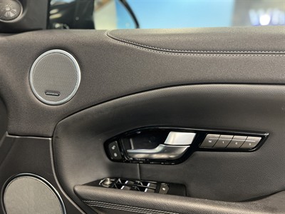 2018 Land Rover Range Rover Evoque - Thumbnail