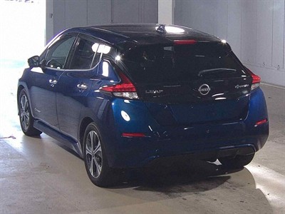 2022 Nissan Leaf - Thumbnail