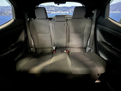 2022 Toyota Yaris - Thumbnail