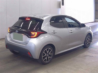 2022 Toyota Yaris - Thumbnail
