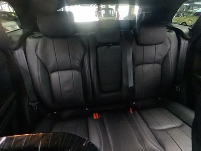 2018 Land Rover Range Rover Evoque - Thumbnail