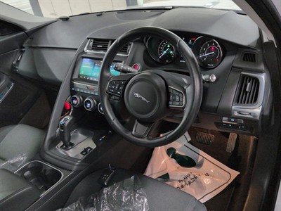 2019 Jaguar E-Pace - Thumbnail
