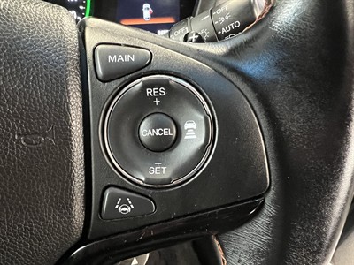 2017 Honda Vezel - Thumbnail