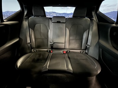 2019 Volvo XC40 - Thumbnail