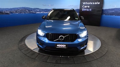 2019 Volvo XC40 - Thumbnail