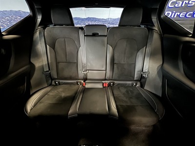 2020 Volvo XC40 - Thumbnail