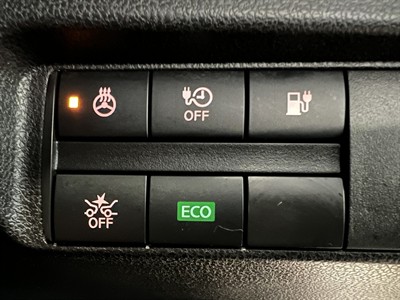 2022 Nissan Leaf - Thumbnail