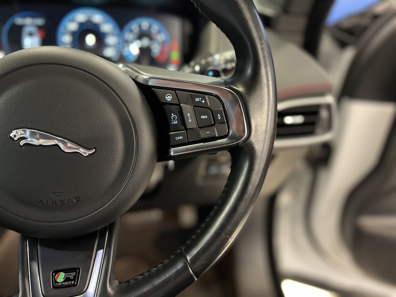 2016 Jaguar F-Pace