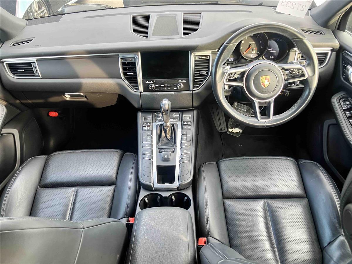 2017 Porsche Macan