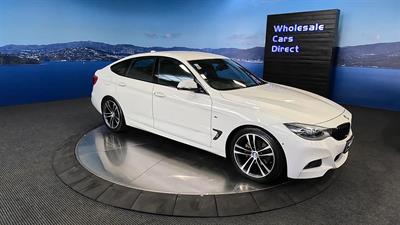 2018 BMW 320i - Thumbnail