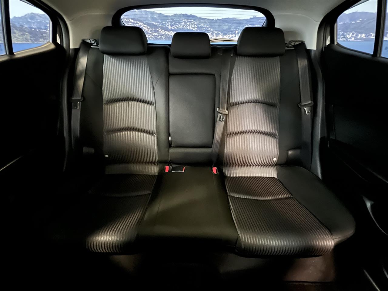 2014 Mazda Axela
