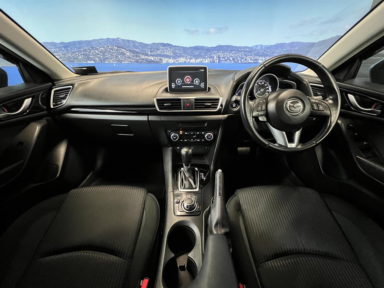 2014 Mazda Axela