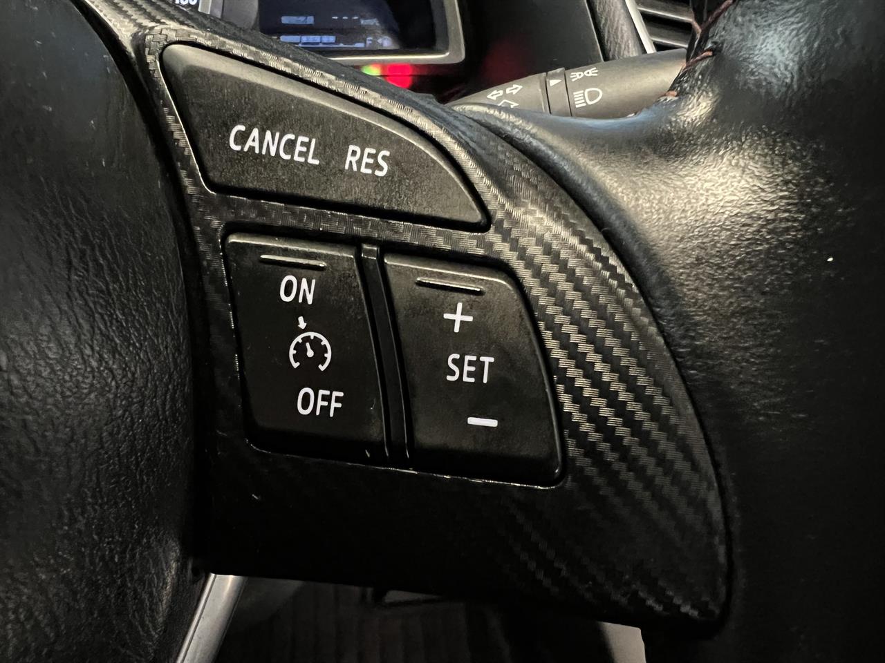 2014 Mazda Axela