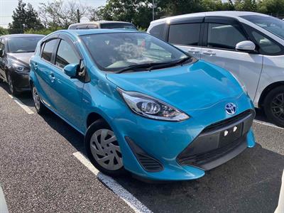 2019 Toyota Aqua - Thumbnail