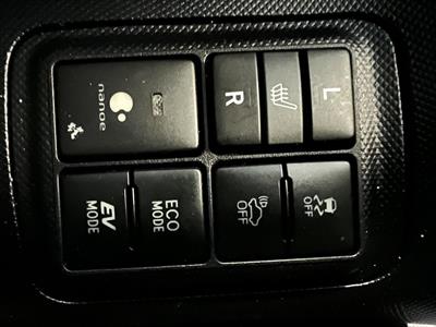 2019 Toyota Aqua - Thumbnail