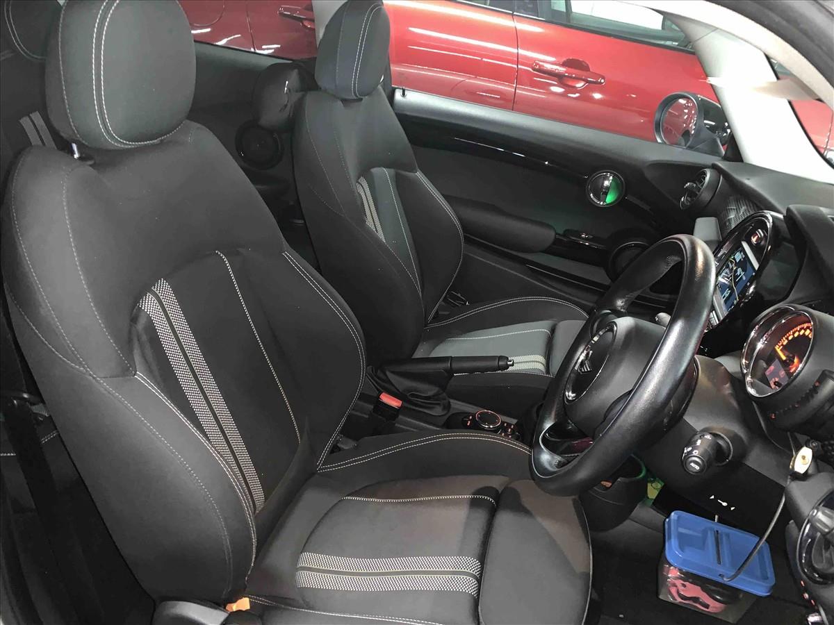 2017 BMW Mini