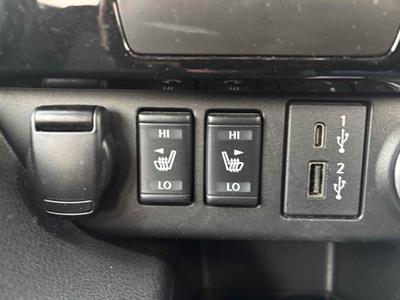 2022 Nissan Leaf - Thumbnail