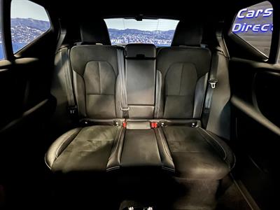 2020 Volvo XC40 - Thumbnail