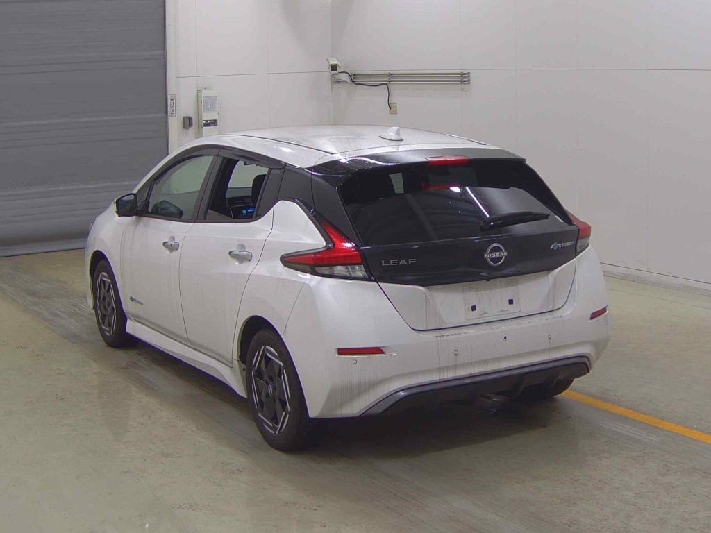 2022 Nissan Leaf