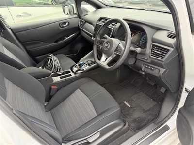 2022 Nissan Leaf - Thumbnail