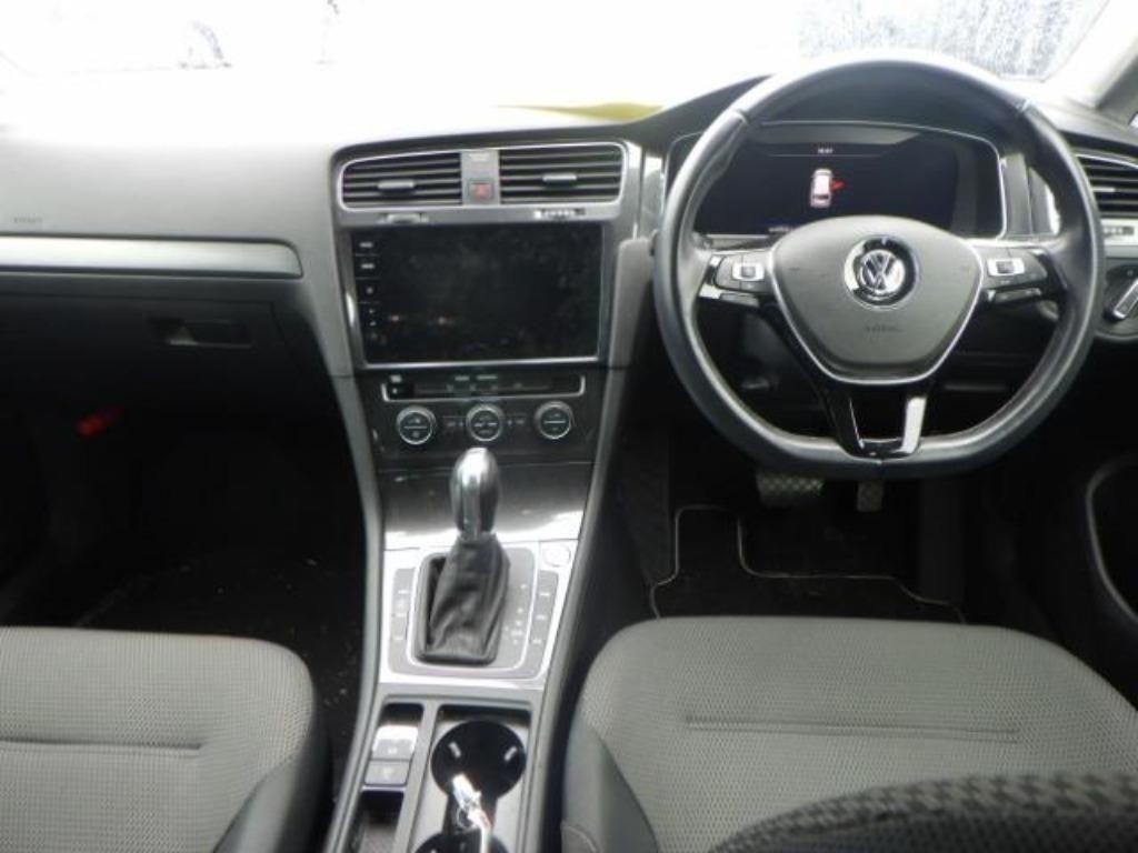 2019 Volkswagen Golf