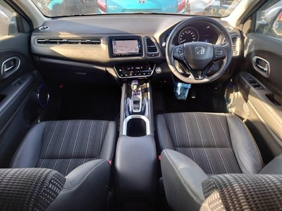 2017 Honda Vezel - Thumbnail