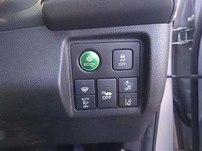 2017 Honda Vezel - Thumbnail