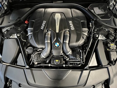 2016 BMW 750i - Thumbnail
