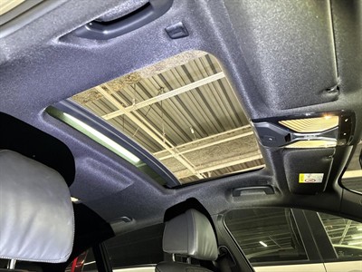 2016 BMW 750i - Thumbnail