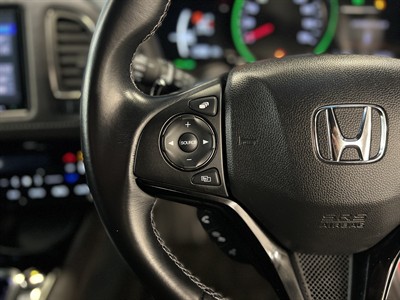 2017 Honda Vezel - Thumbnail