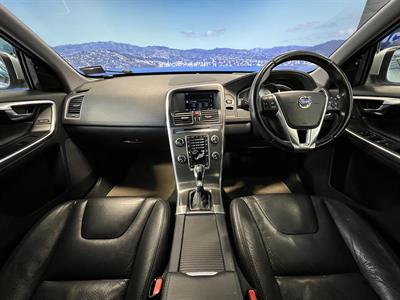 2013 Volvo XC60 - Thumbnail