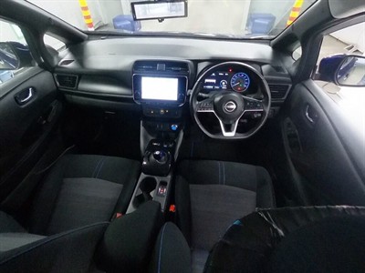 2022 Nissan Leaf - Thumbnail