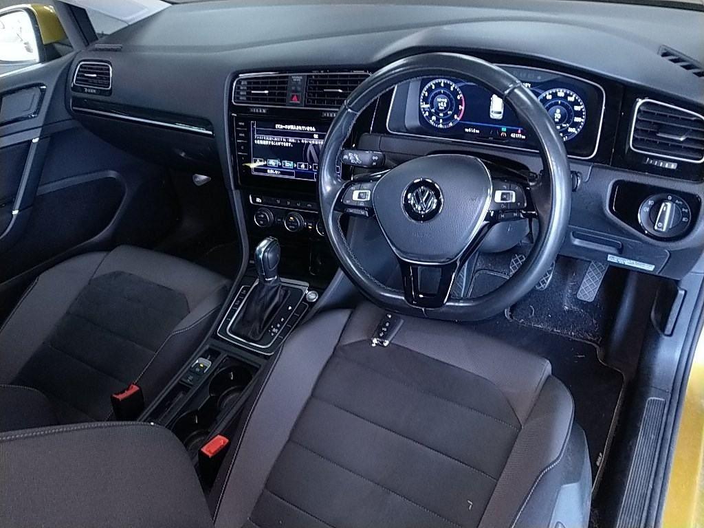 2017 Volkswagen Golf