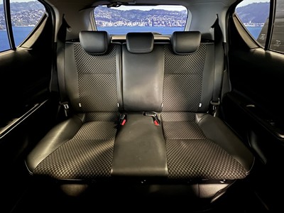 2017 Toyota Aqua - Thumbnail