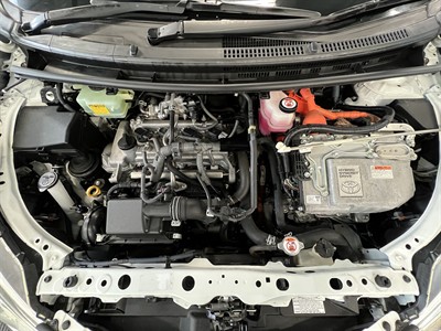 2017 Toyota Aqua - Thumbnail