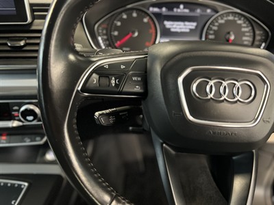 2018 Audi Q5 - Thumbnail
