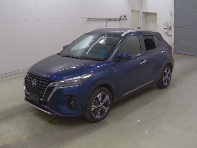 2023 Nissan Kicks