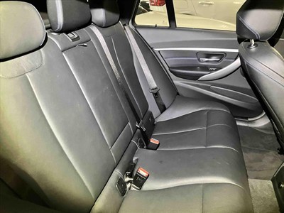 2018 BMW 320i - Thumbnail