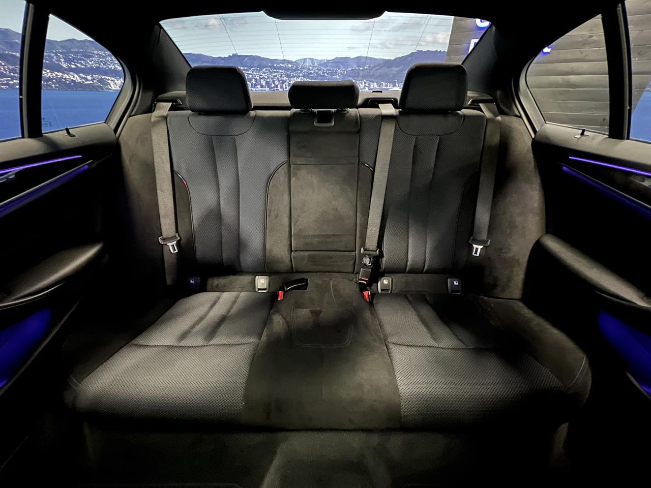 2018 BMW 523i