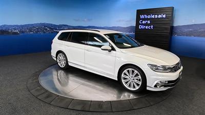 2016 Volkswagen Passat - Thumbnail