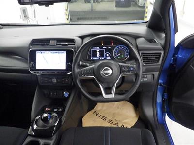 2022 Nissan Leaf - Thumbnail