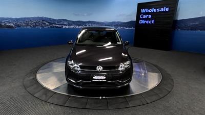 2015 Volkswagen Polo - Thumbnail