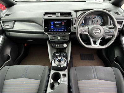 2022 Nissan Leaf - Thumbnail