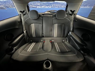 2016 Mini Cooper - Thumbnail