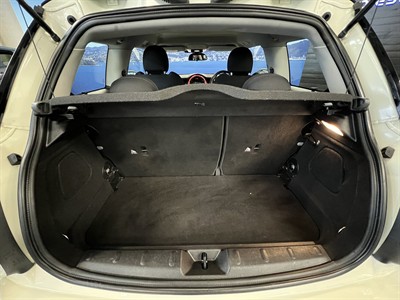 2016 Mini Cooper - Thumbnail