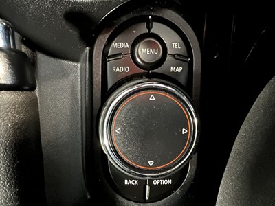 2016 Mini Cooper - Thumbnail