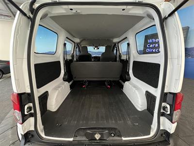 2020 Nissan NV200 - Thumbnail