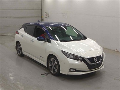 2020 Nissan Leaf - Thumbnail